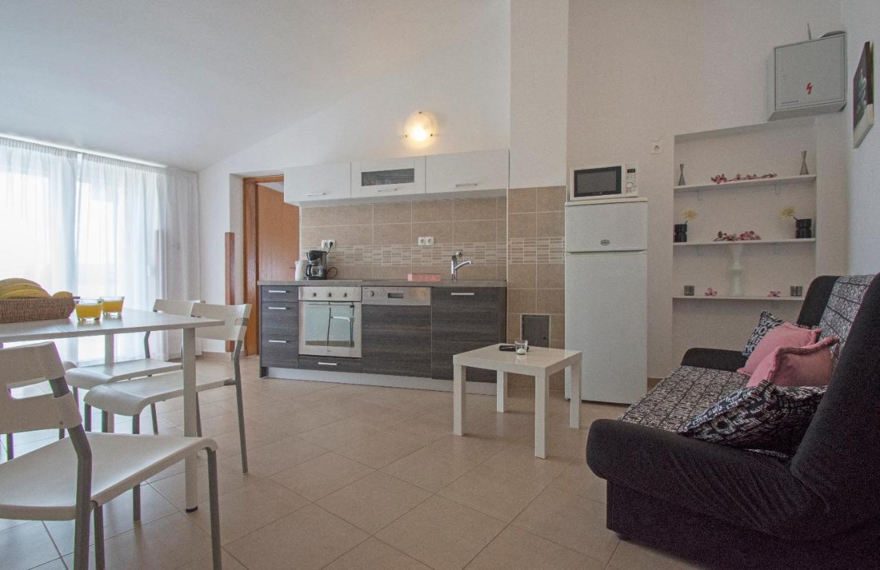 Apartments Sabina - 100M From Sea Crikvenica Εξωτερικό φωτογραφία